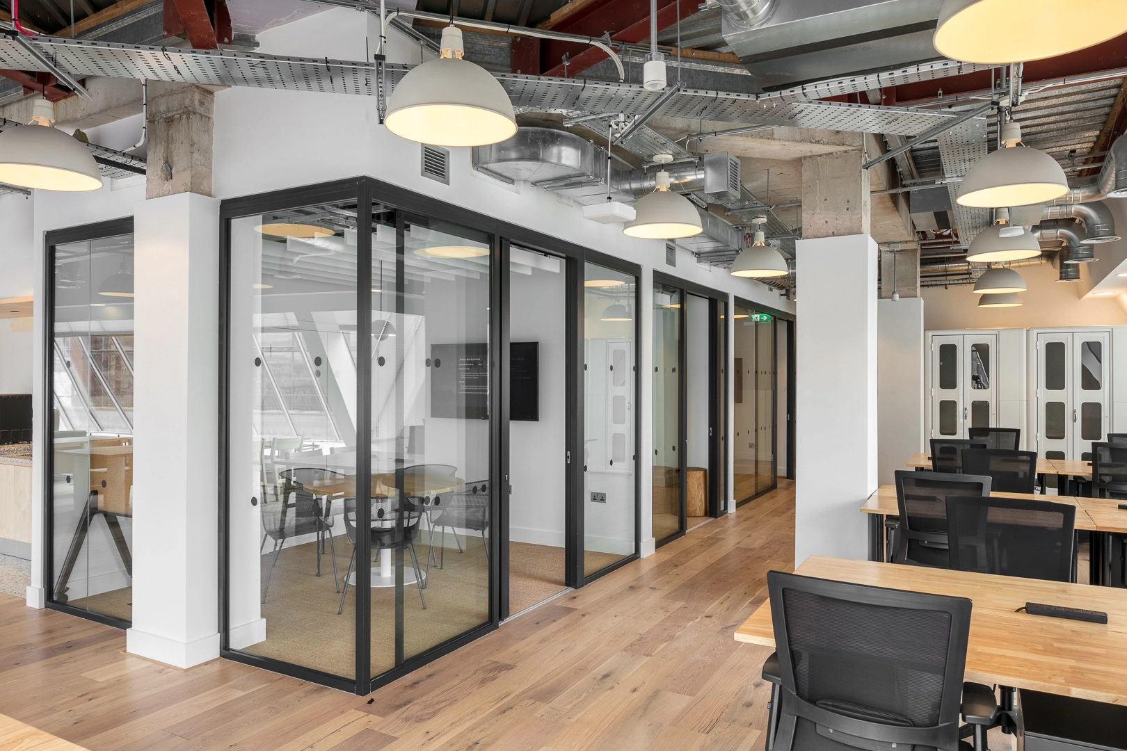 Delivering a largescale project ahead of schedule